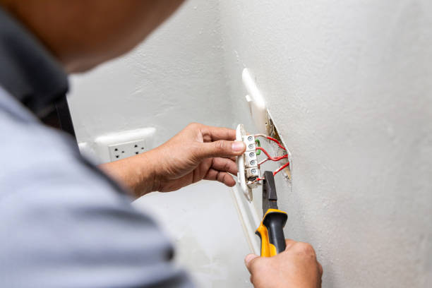 Best Circuit Breaker Repair  in Muldrow, OK